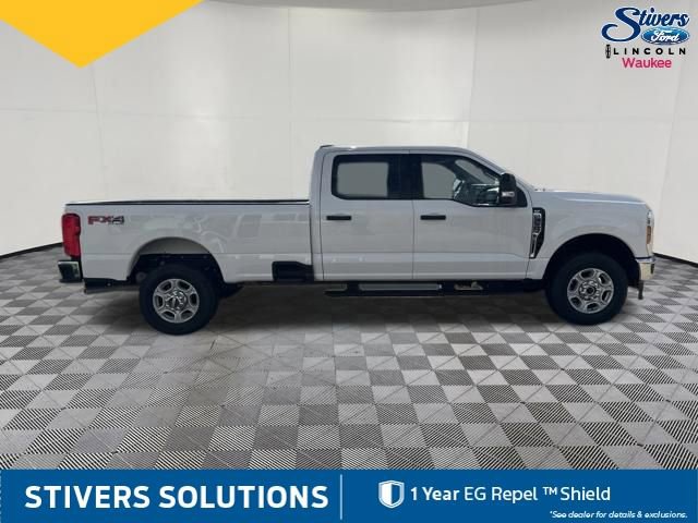 Certified 2025 Ford F350 XLT AWD/4WD image 5