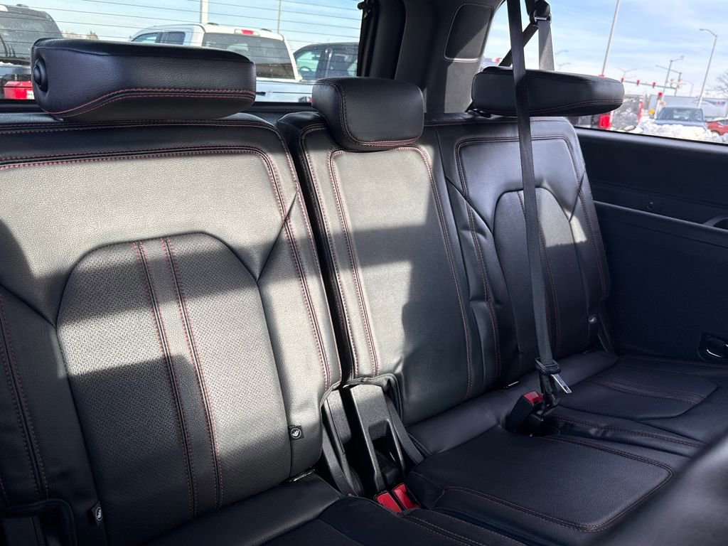 Certified 2022 Ford Expedition Max Limited image 11