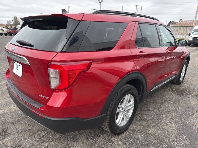 Certified 2024 Ford Explorer XLT w/ Equipment Group 202A AWD/4WD image 8