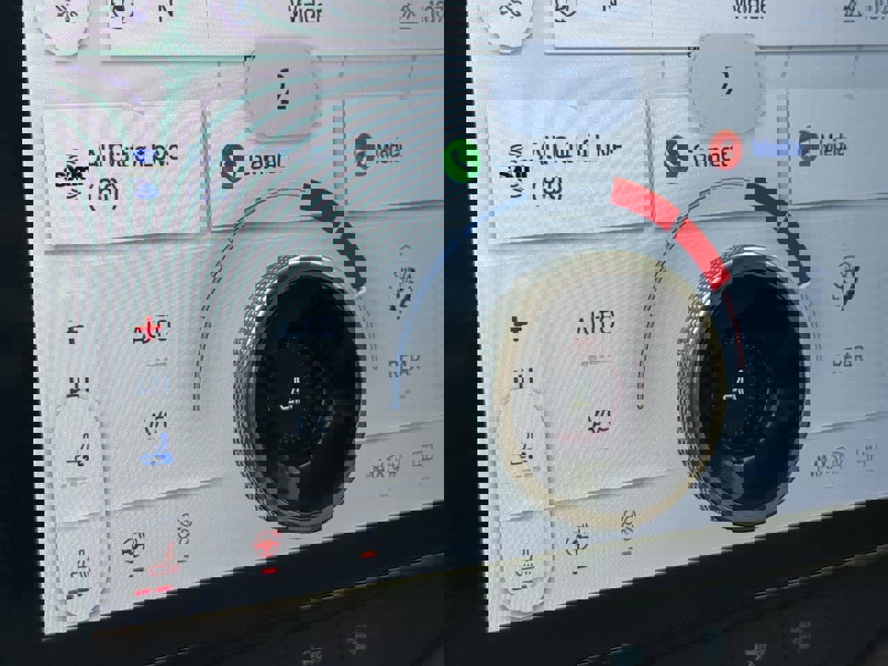 Certified 2023 Ford Expedition Max Limited image 22