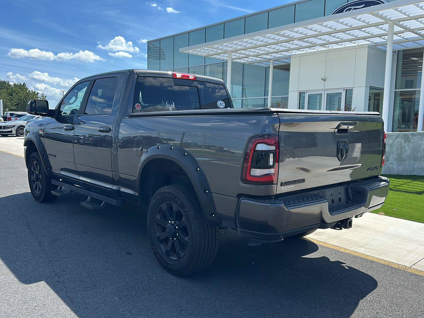 Used 2022 RAM 2500 Laramie AWD/4WD image 7
