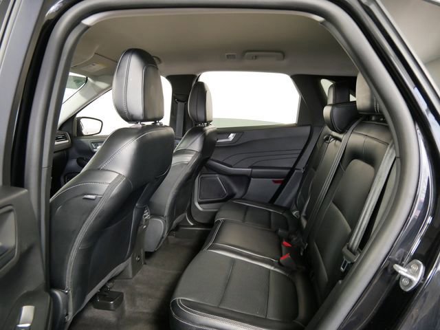 Certified 2025 Ford Escape Platinum image 14