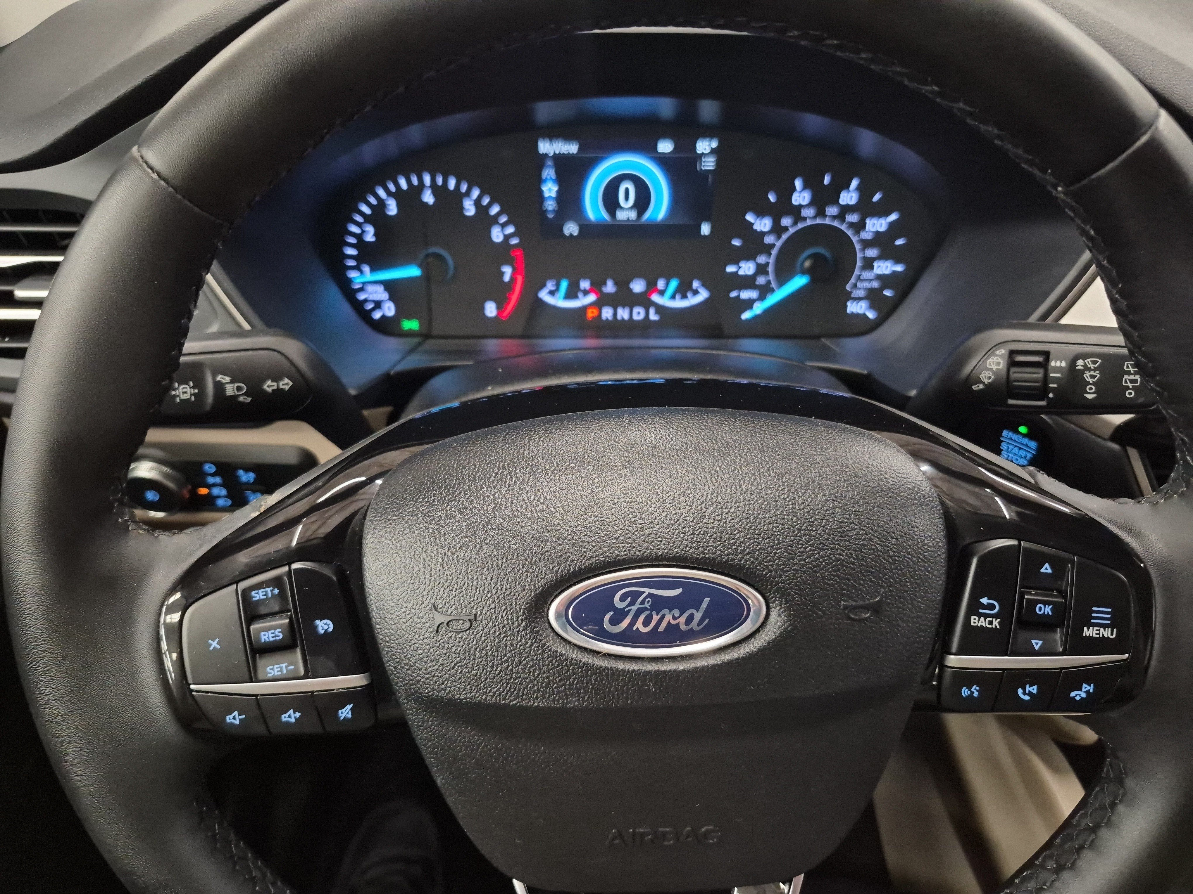 Certified 2022 Ford Escape SEL AWD/4WD image 27