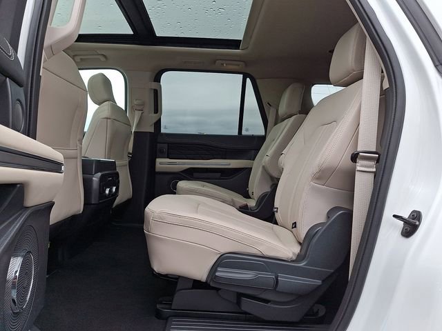 Certified 2024 Ford Expedition Max Platinum AWD/4WD image 10