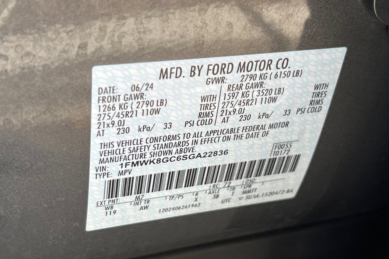 Certified 2025 Ford Explorer ST image 31