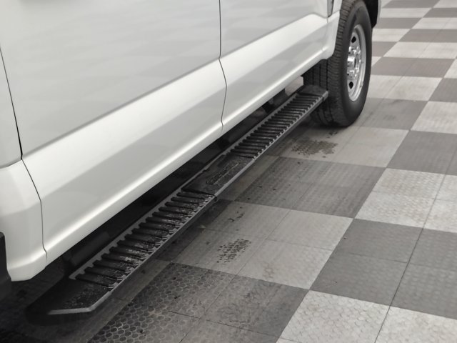 Certified 2025 Ford F250 XL w/ XL Chrome Package AWD/4WD image 32