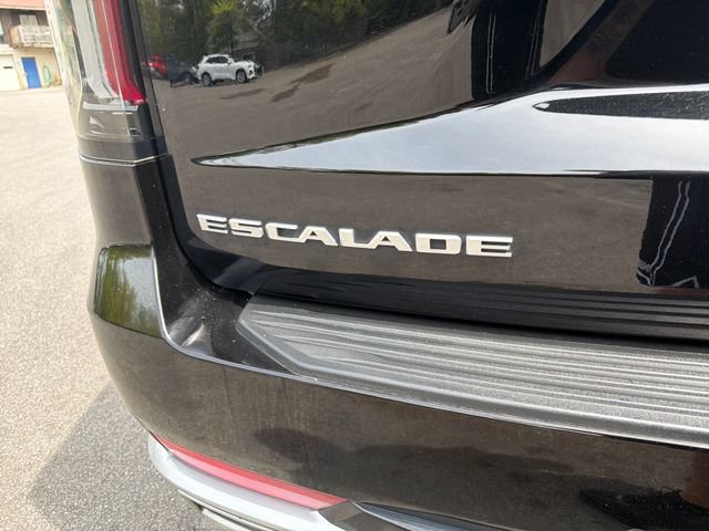 Used 2024 Cadillac Escalade ESV Premium Luxury w/ Performance Package AWD/4WD image 56