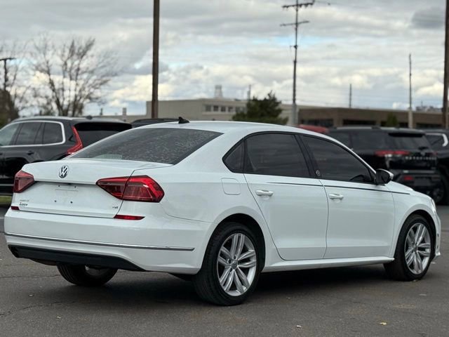 Used 2019 Volkswagen Passat 2.0T Wolfsburg w/ Wheels & Sunroof Package image 8