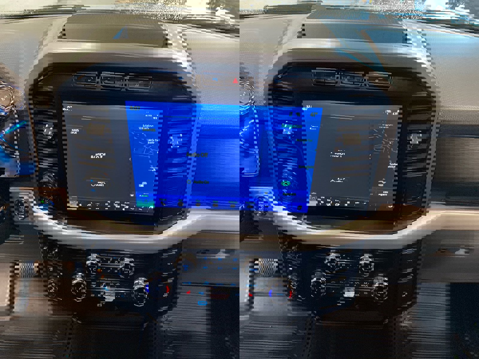 Certified 2022 Ford F150 XLT w/ Equipment Group 302A High image 24