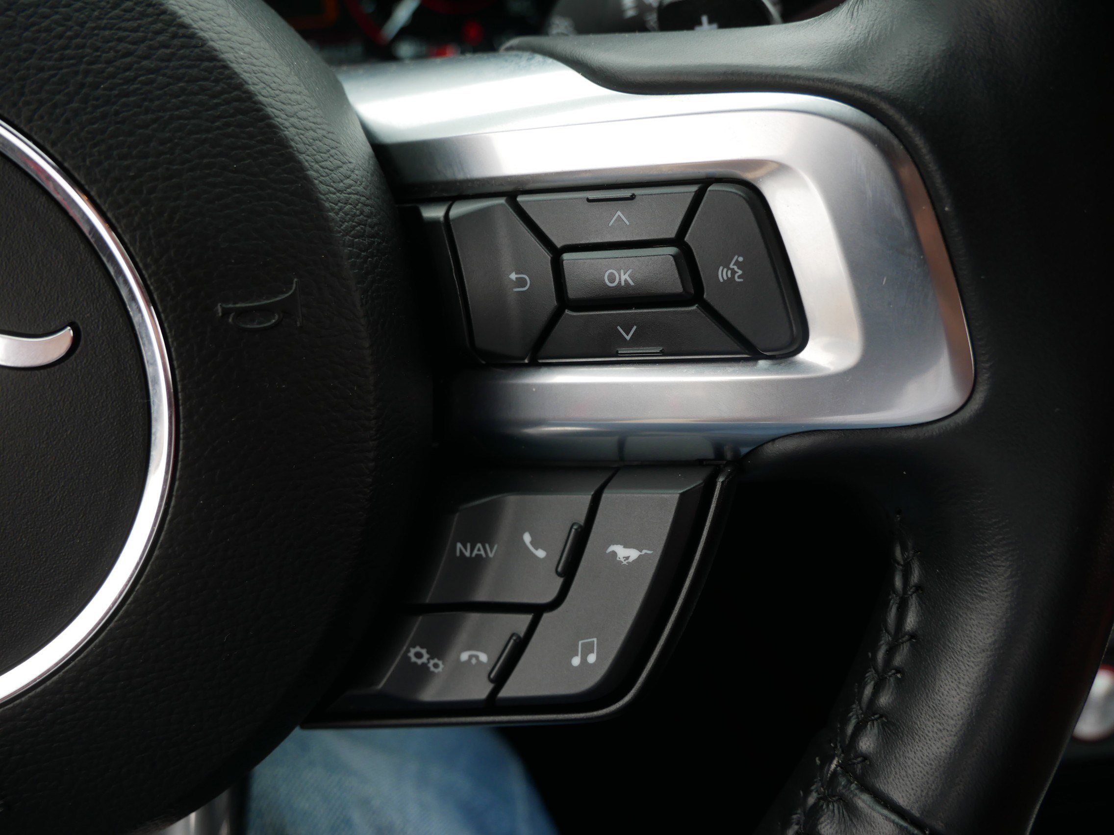 Certified 2022 Ford Mustang GT Premium RWD image 29