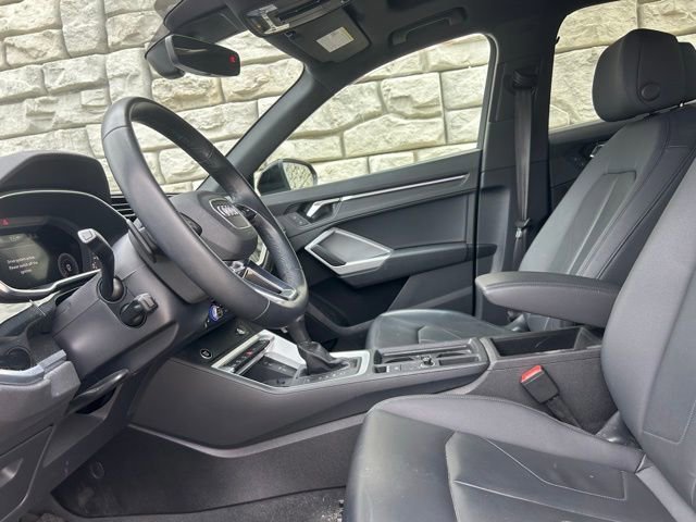 Used 2023 Audi Q3 2.0T Premium Plus w/ Premium Plus Package AWD/4WD image 8