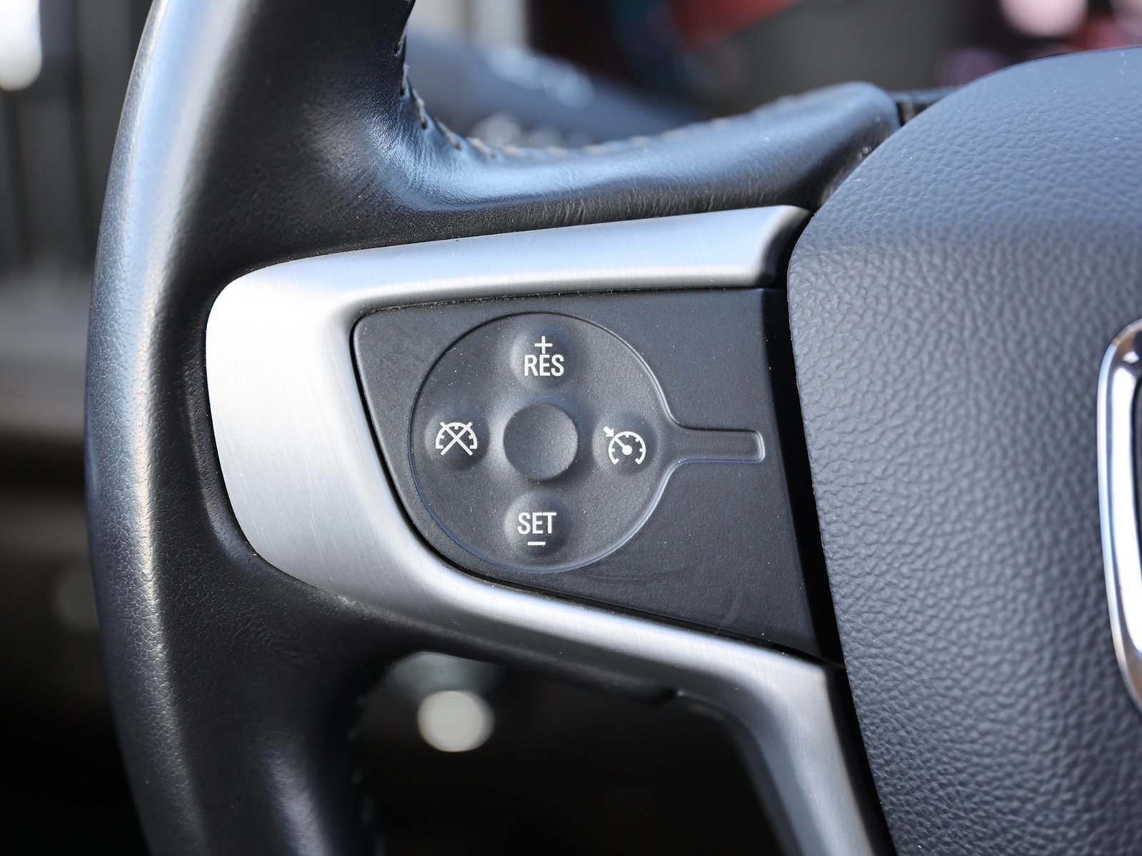 Used 2021 GMC Canyon Elevation image 38