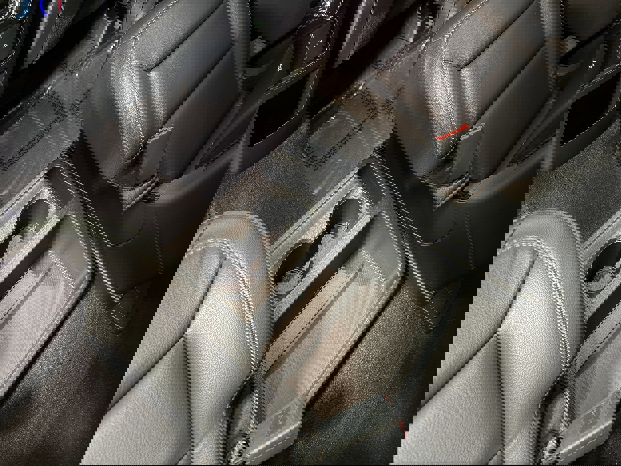 Certified 2020 Ford Explorer XLT w/ Equipment Group 202A image 14