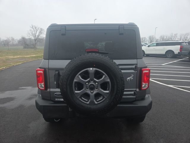 Certified 2025 Ford Bronco Big Bend image 3