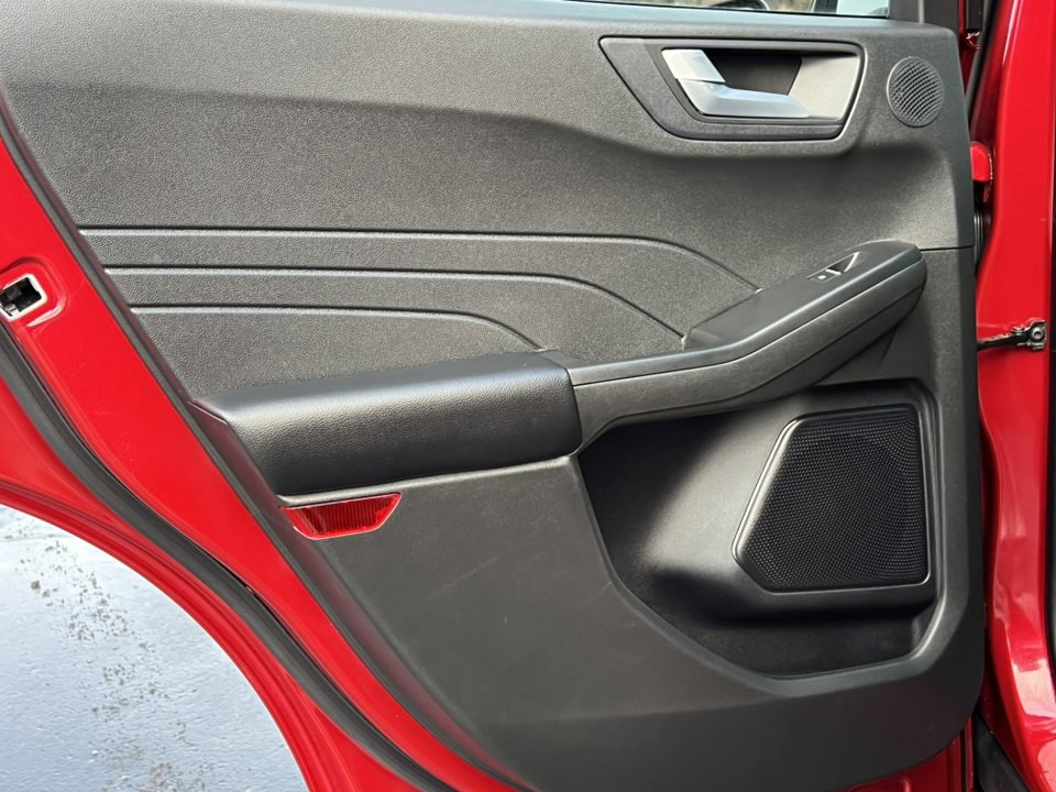 Certified 2023 Ford Escape ST-Line Select w/ Tech Pack #2 image 34