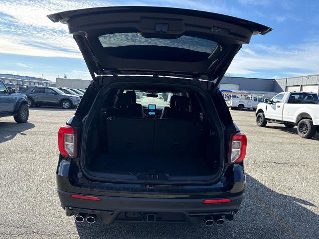Certified 2022 Ford Explorer ST w/ Equipment Group 401A image 10