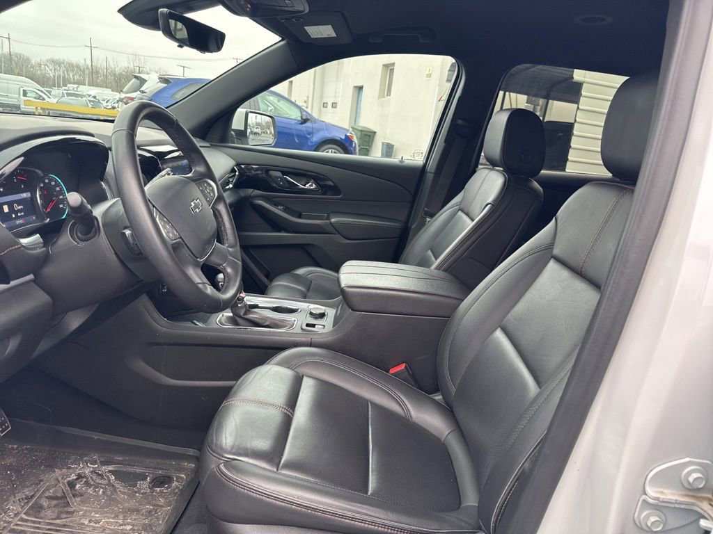 Used 2023 Chevrolet Traverse RS w/ LPO, Floor Liner Package image 10