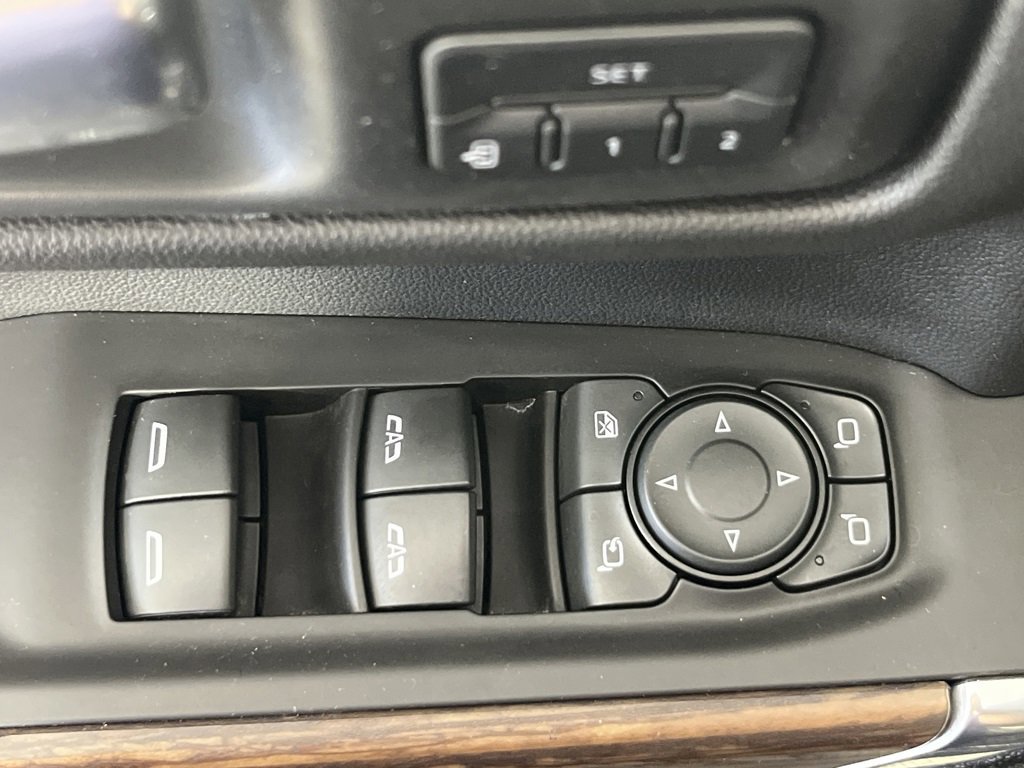 Used 2021 Chevrolet Silverado 1500 High Country w/ Technology Package image 25