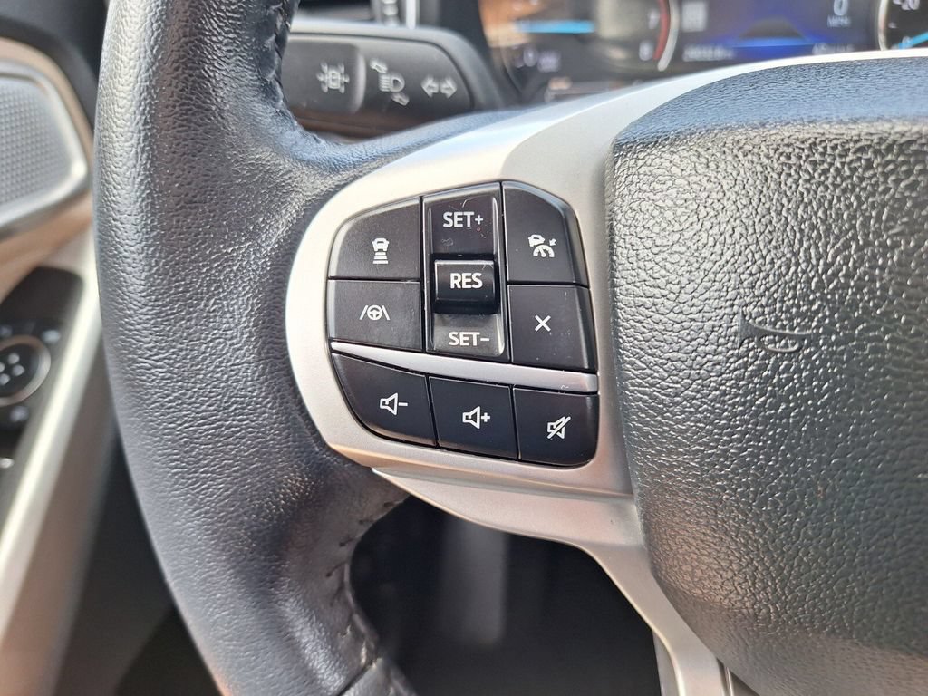 Certified 2023 Ford Explorer Limited w/ Limited Technology Package RWD image 19