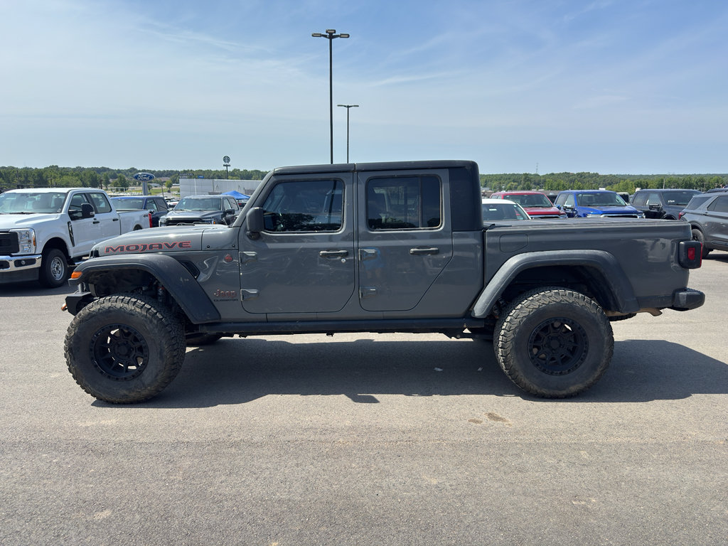 Used 2022 Jeep Gladiator Mojave w/ Cold Weather Group AWD/4WD image 8