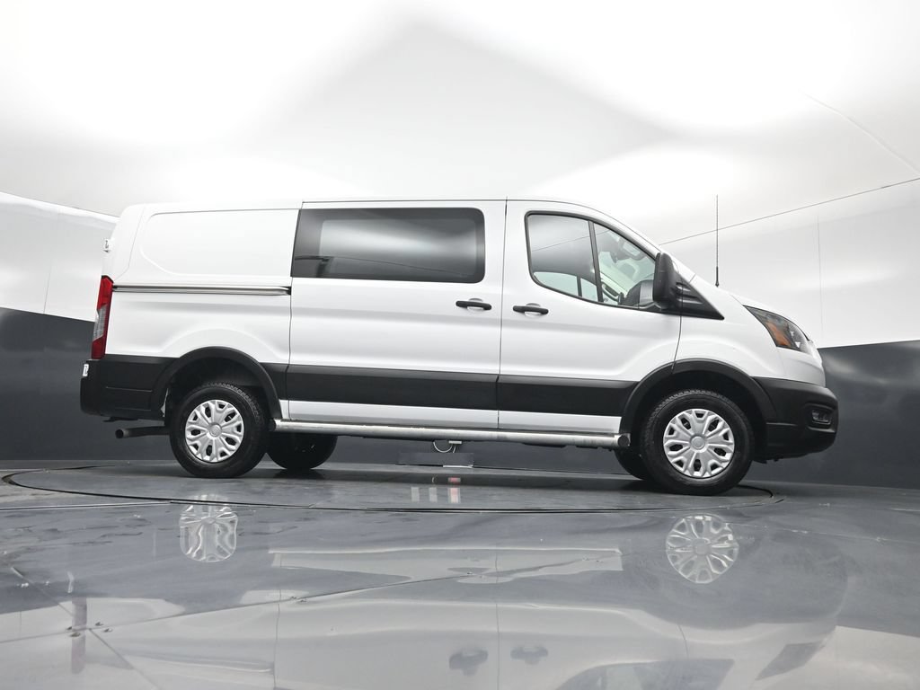 Certified 2025 Ford Transit 250 Low Roof w/ Exterior Upgrade Package RWD image 37