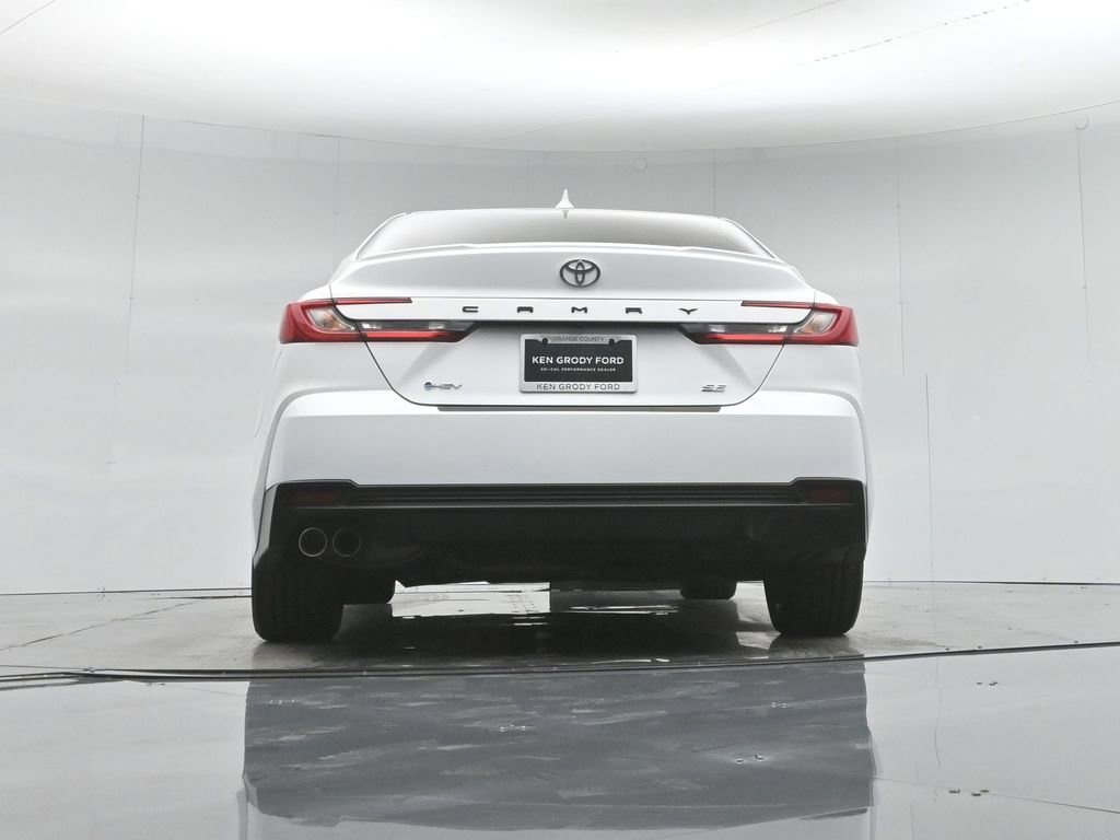 Used 2025 Toyota Camry SE FWD image 51