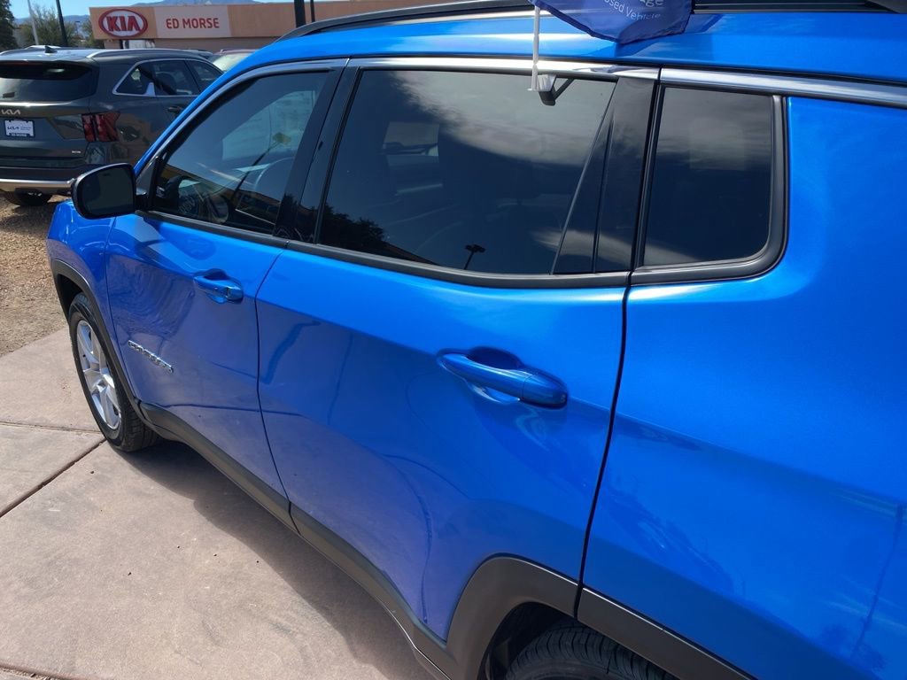 Used 2022 Jeep Compass Latitude image 14