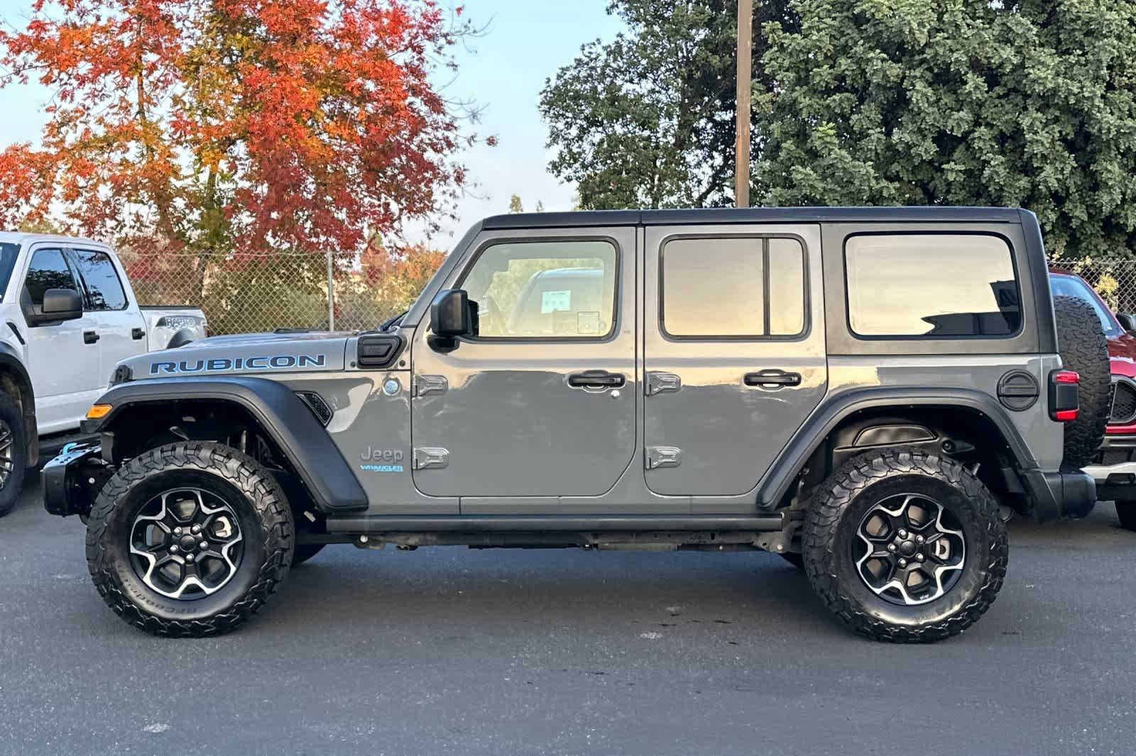 Used 2021 Jeep Wrangler Unlimited Rubicon 4xe w/ Steel Bumper Group image 2