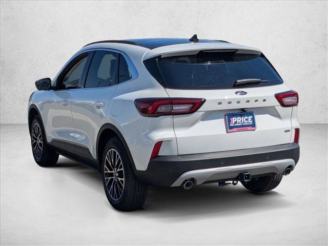 Certified 2025 Ford Escape SE w/ PHEV Premium Package FWD image 8