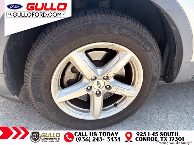 Certified 2019 Ford Explorer XLT w/ Equipment Group 202A FWD image 5
