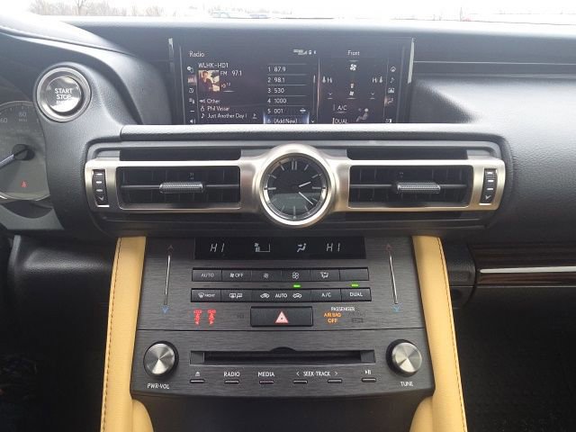 Used 2019 Lexus RC 300 AWD w/ Premium Package image 24