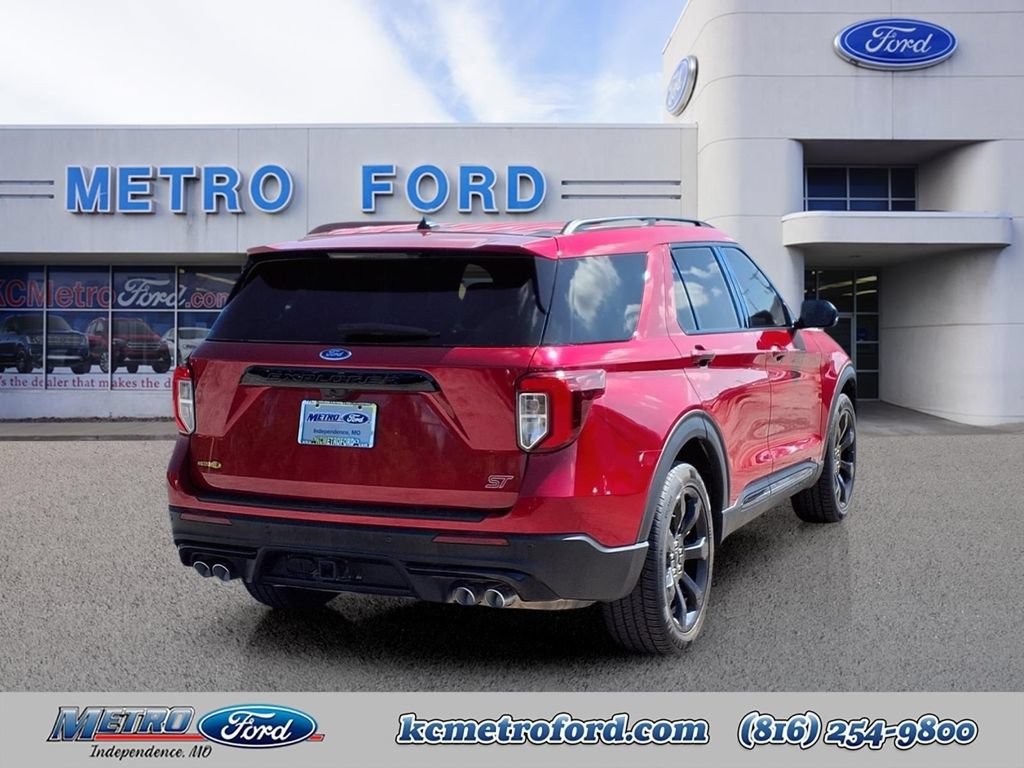 Certified 2023 Ford Explorer ST w/ Equipment Group 401A AWD/4WD image 3