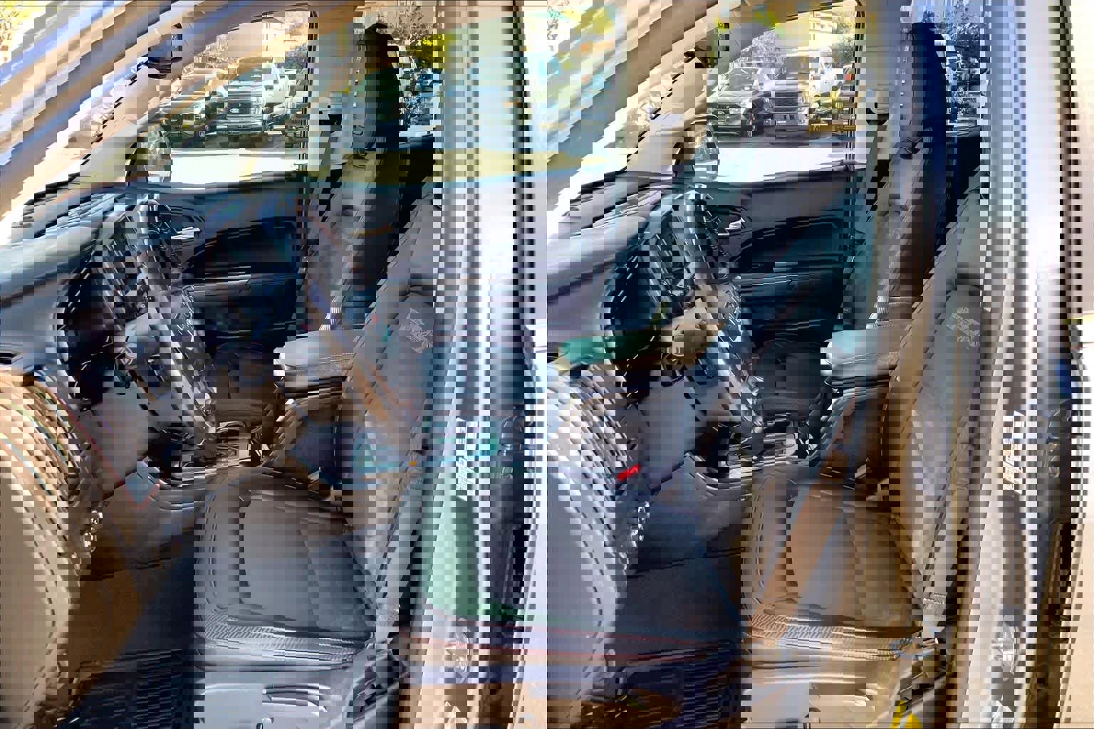 Used 2019 GMC Canyon All Terrain w/ Trailering Package image 8