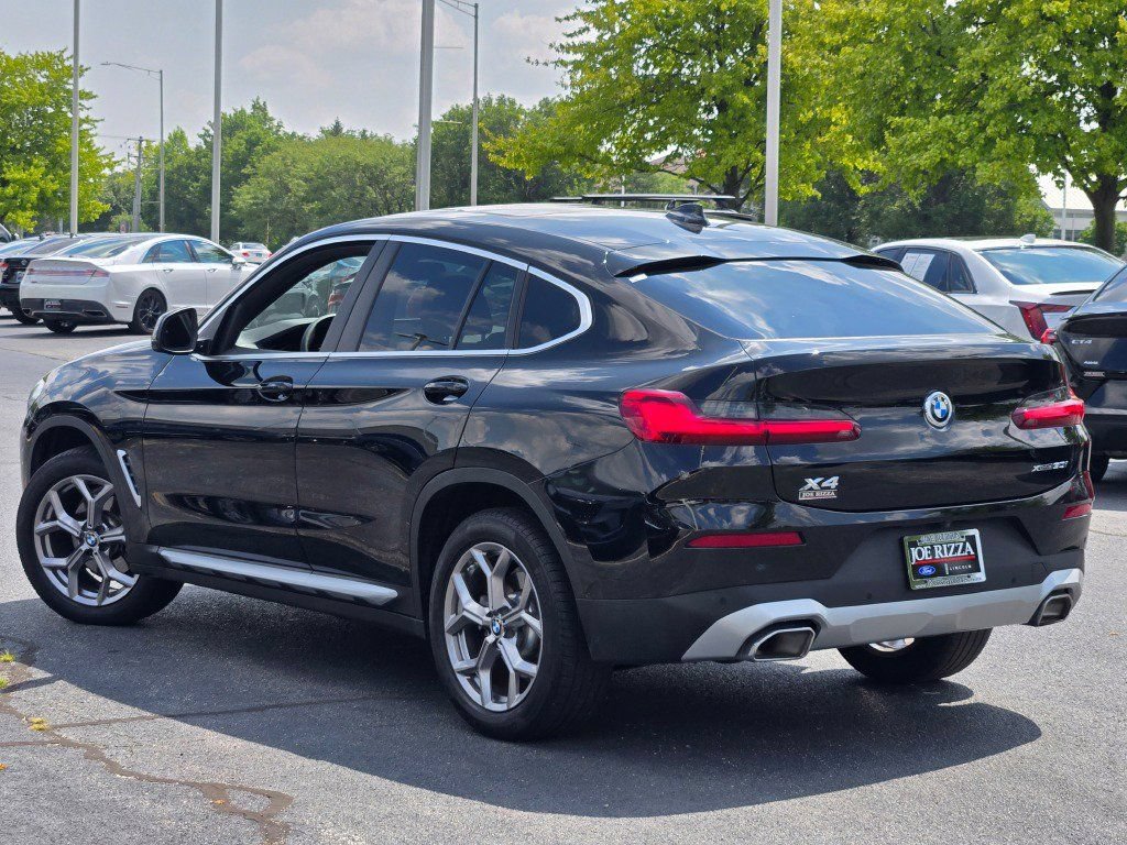 Used 2022 BMW X4 xDrive30i AWD/4WD image 14