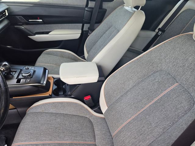 Used 2022 MAZDA MX-30 Electric w/ Premium Plus Pkg image 9