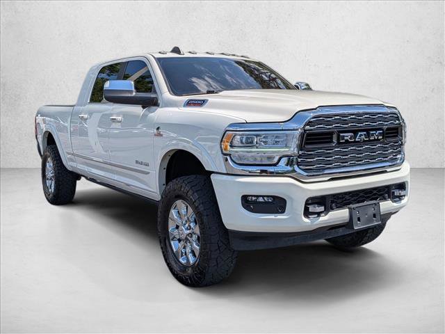 Used 2022 RAM 2500 Limited w/ Towing Technology Group AWD/4WD image 3