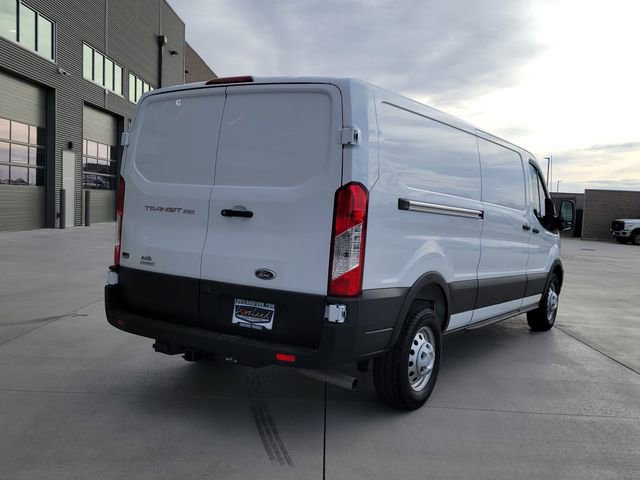 Certified 2025 Ford Transit 250 Low Roof AWD image 3
