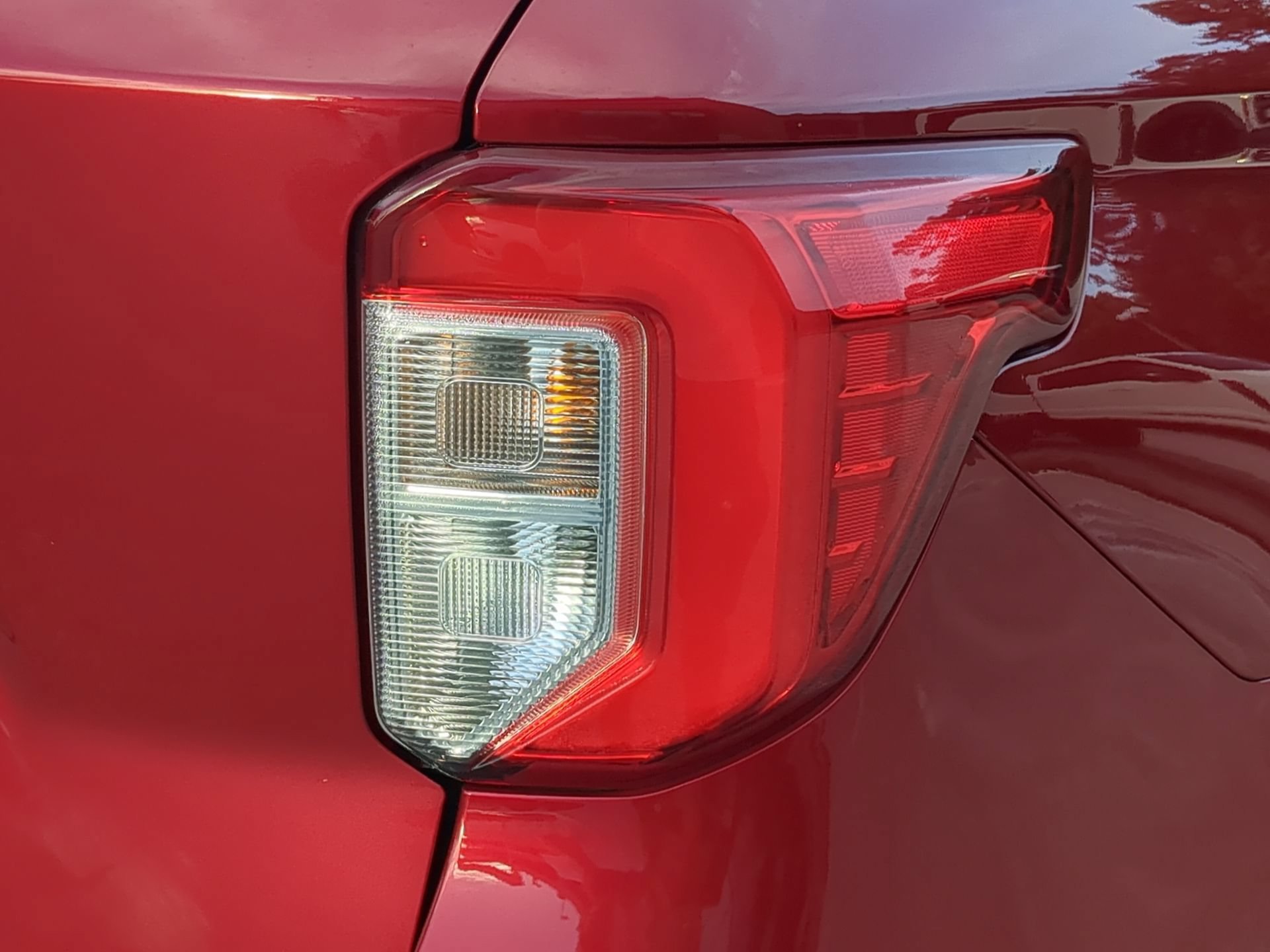Certified 2022 Ford Explorer Limited w/ Equipment Group 301A RWD image 45