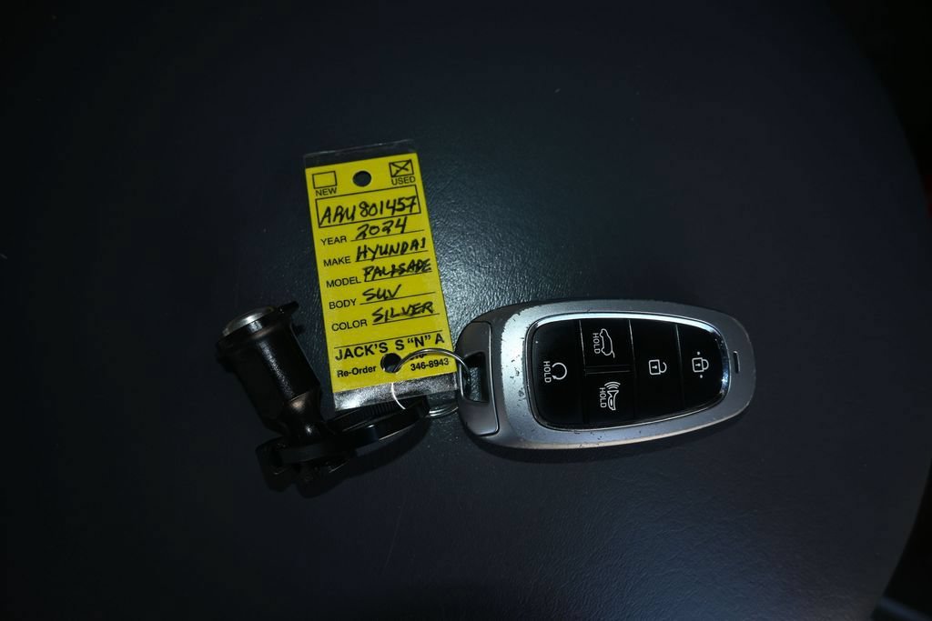 Used 2024 Hyundai Palisade SEL FWD image 29