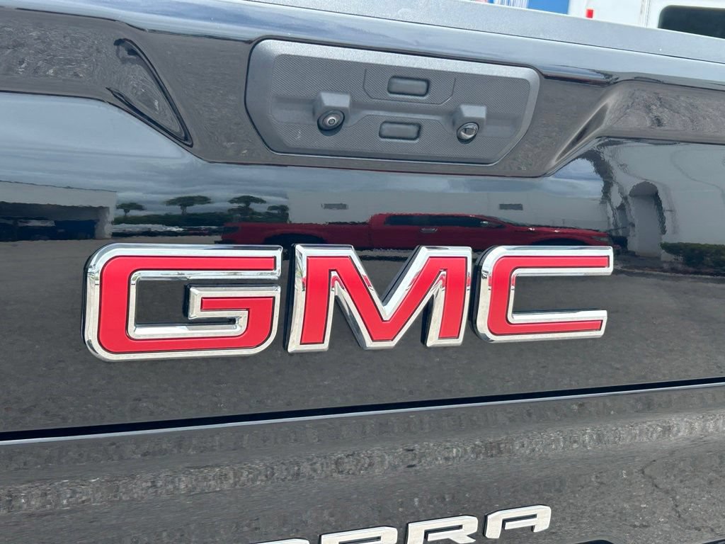 Used 2026 GMC Sierra 1500 SLT RWD image 24