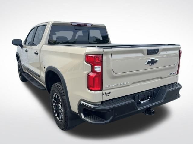 Used 2022 Chevrolet Silverado 1500 ZR2 w/ Technology Package image 6