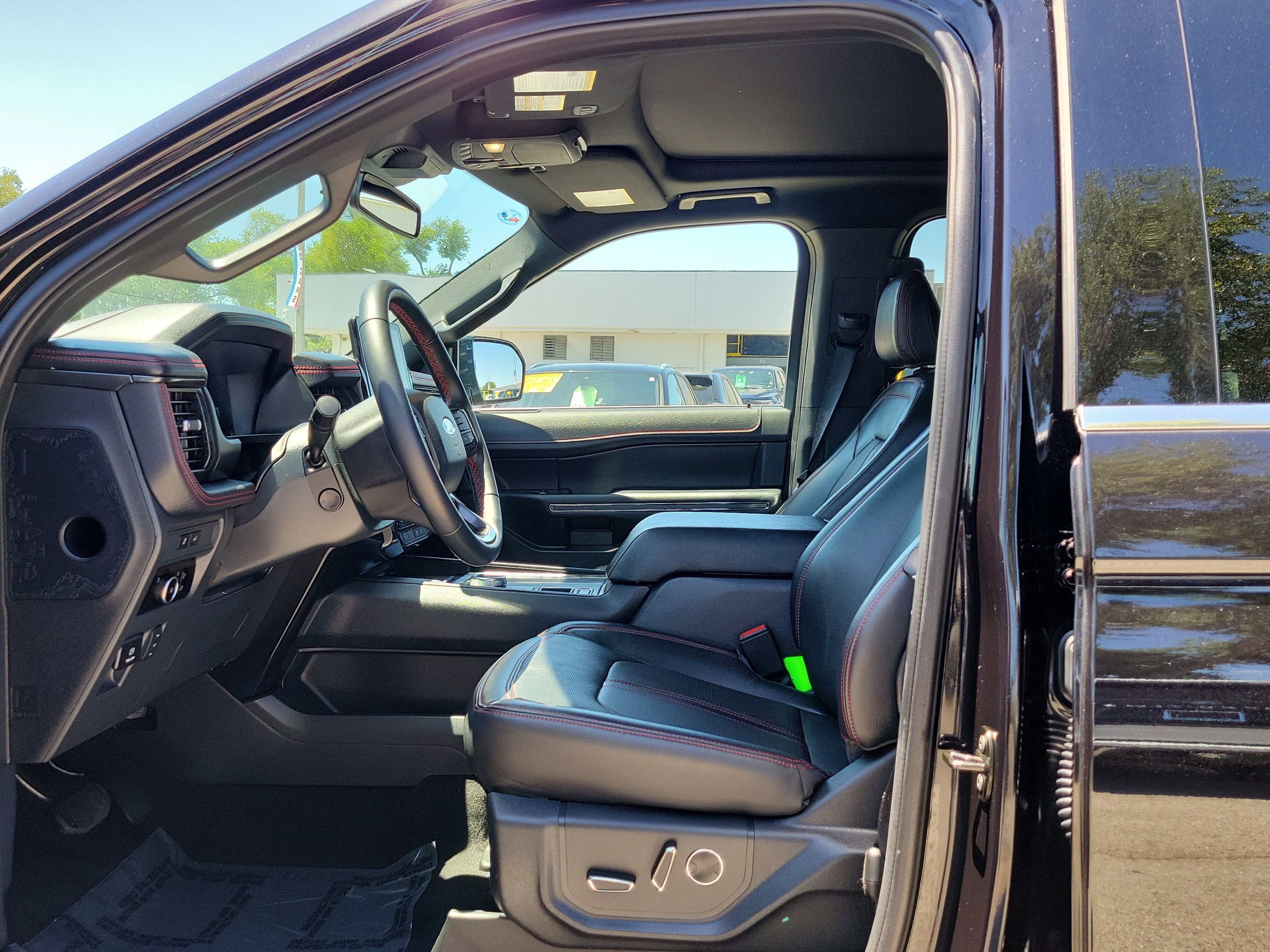 Certified 2024 Ford Expedition Limited RWD image 22