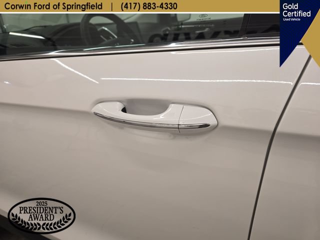 Certified 2024 Ford Edge Titanium AWD/4WD image 20