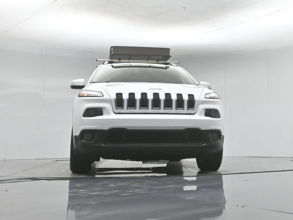 Used 2017 Jeep Cherokee Latitude FWD image 47