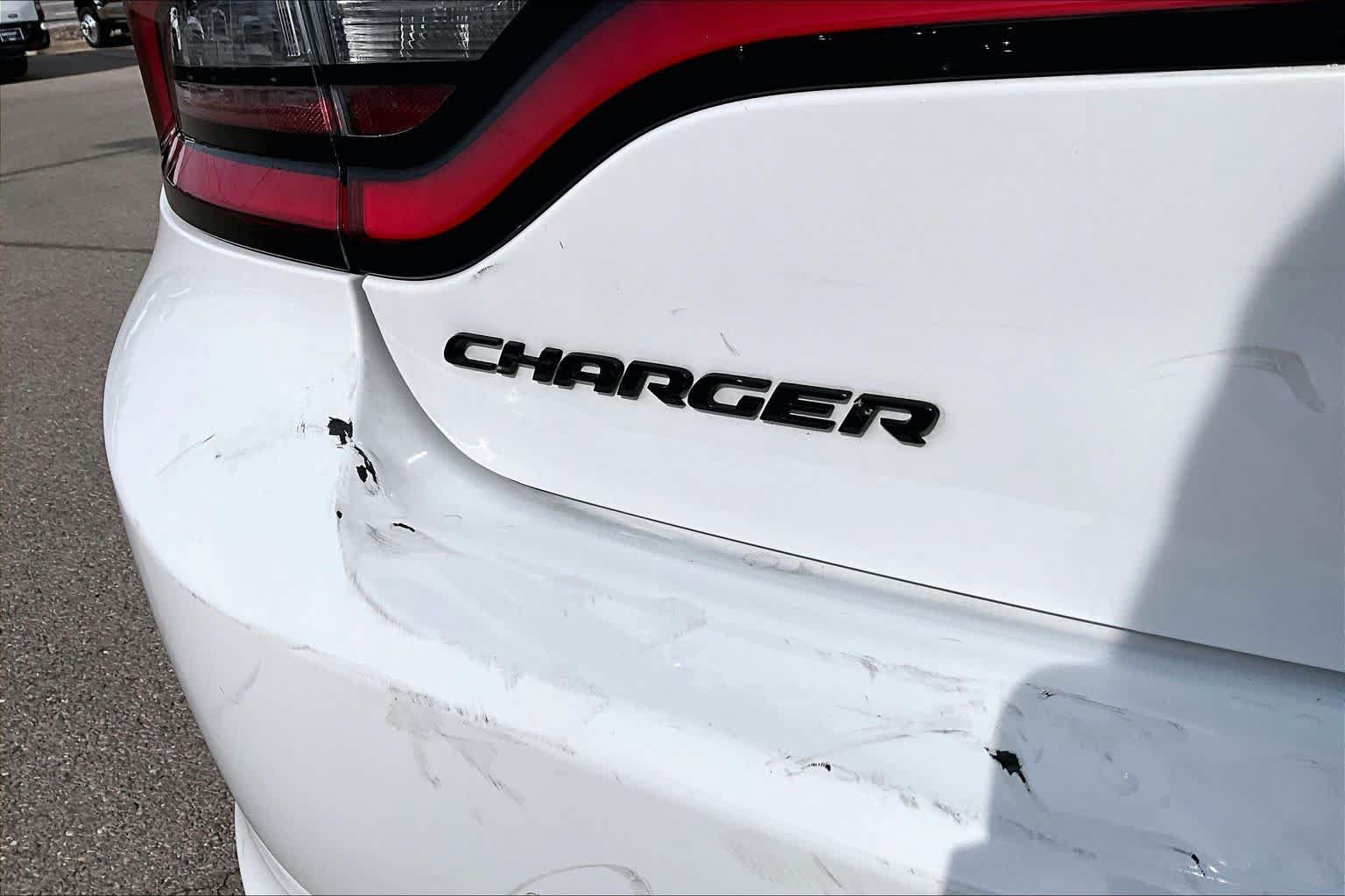 Used 2020 Dodge Charger SXT w/ Blacktop Package RWD image 28