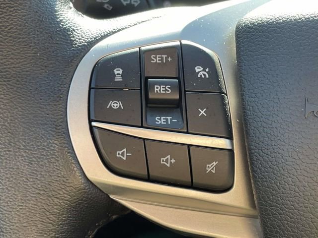 Certified 2021 Ford Explorer XLT w/ Equipment Group 202A RWD image 21