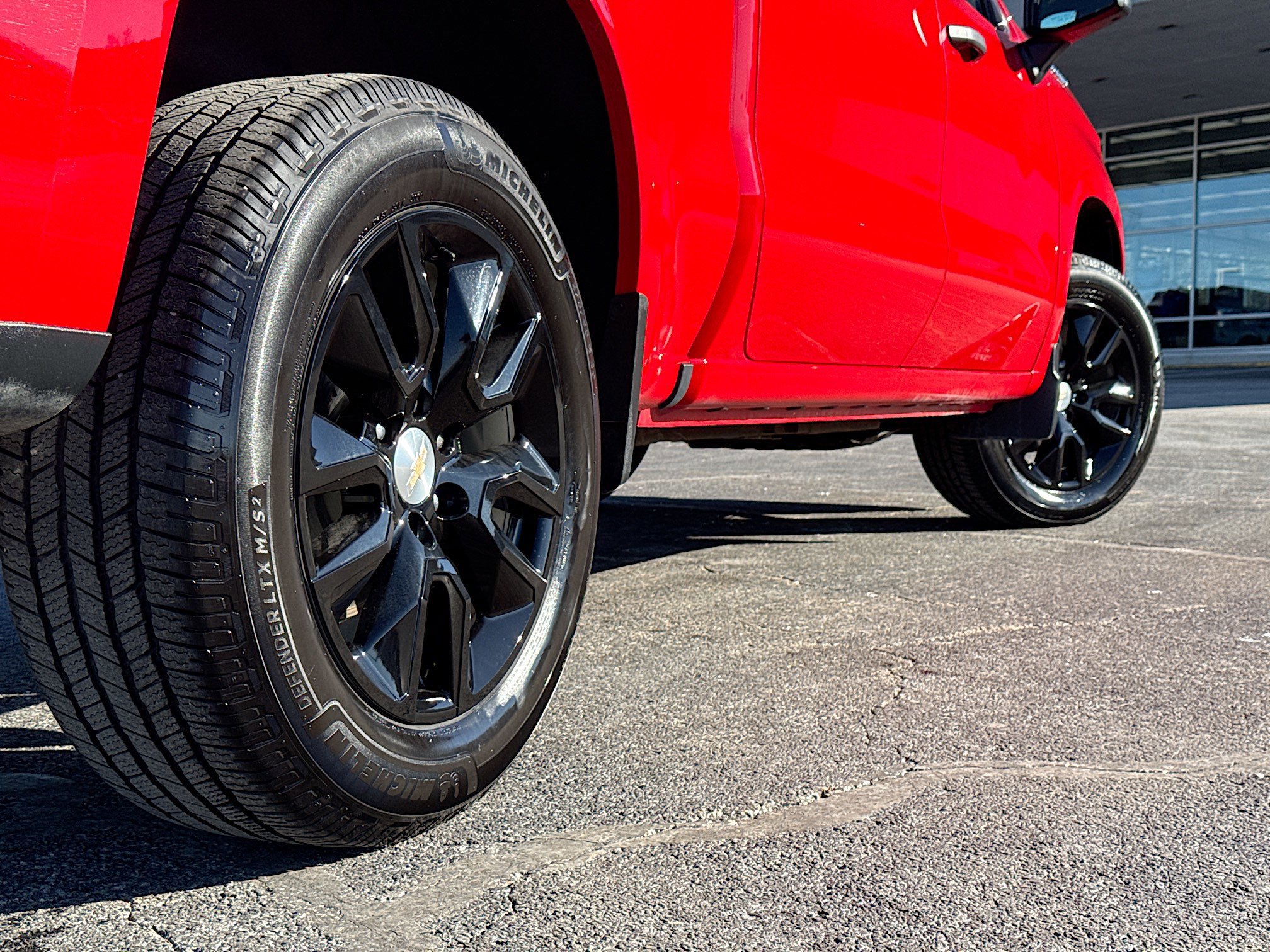 Used 2023 Chevrolet Silverado 1500 Custom image 16