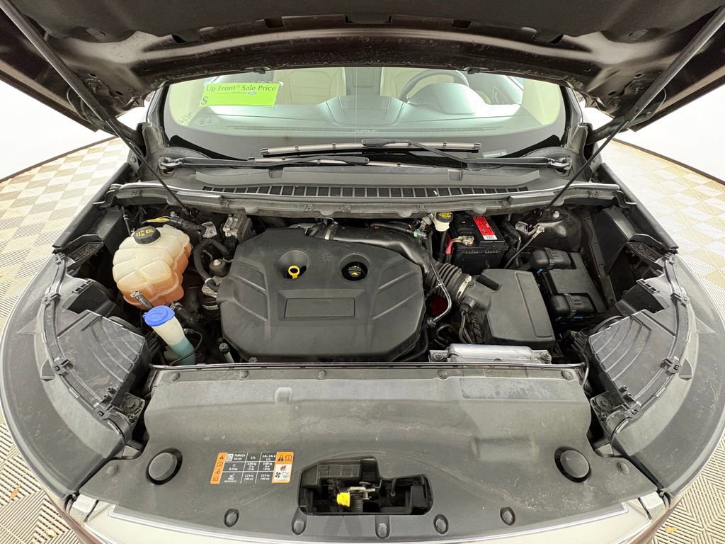 Certified 2017 Ford Edge SEL w/ Equipment Group 201A image 33