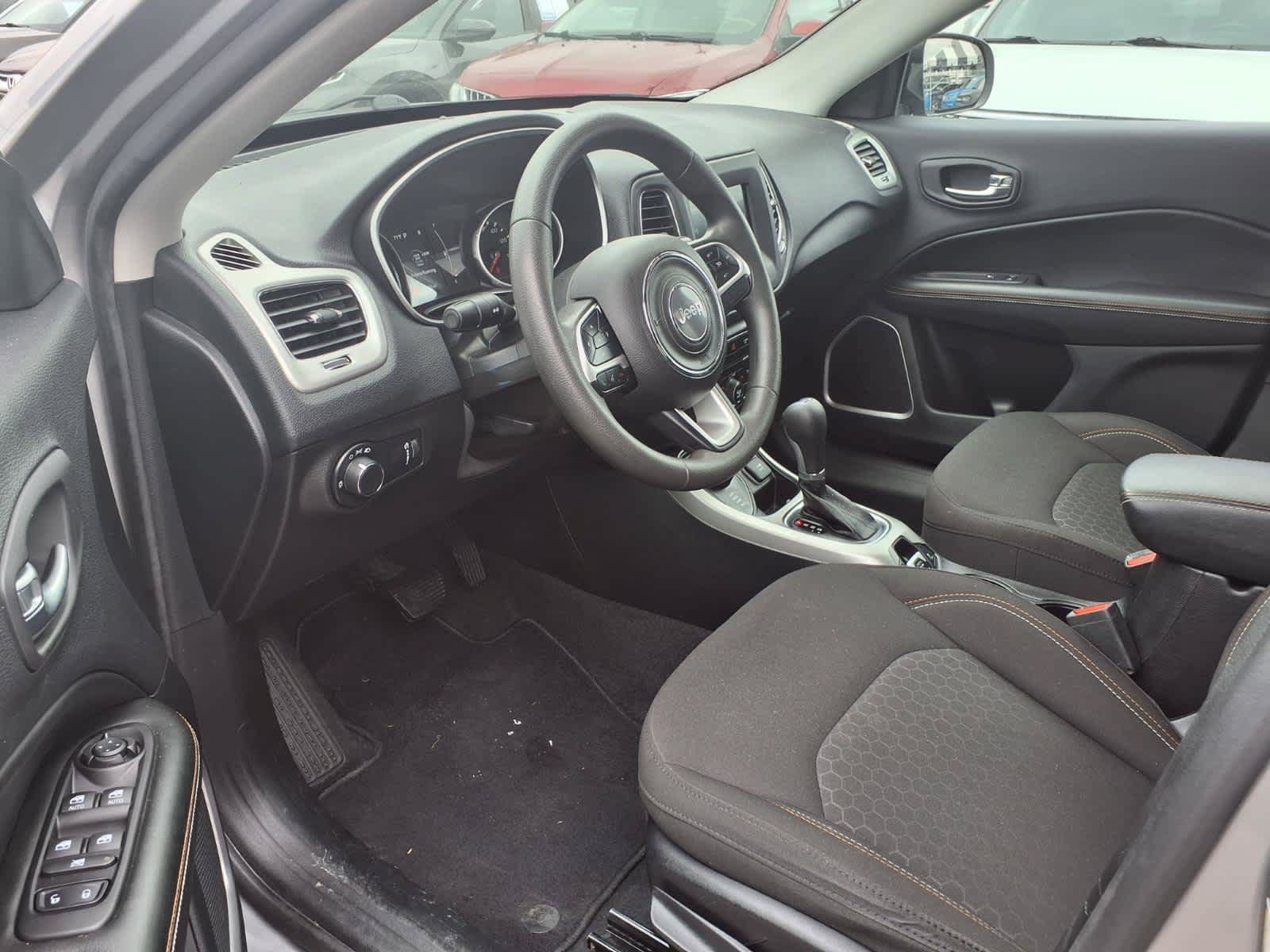 Used 2020 Jeep Compass Sport AWD/4WD image 7