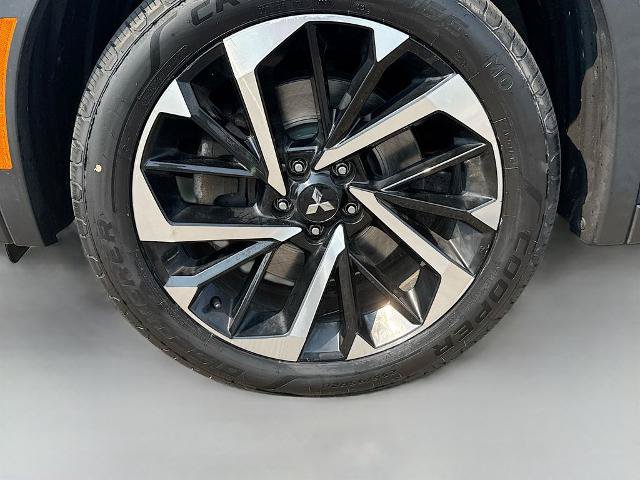 Used 2022 Mitsubishi Outlander SE AWD/4WD image 24
